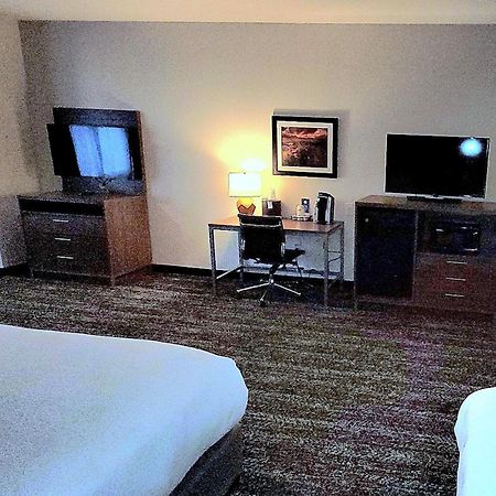Best Western Plus Coachella Valley Inn & Suites Cathedral City Zewnętrze zdjęcie