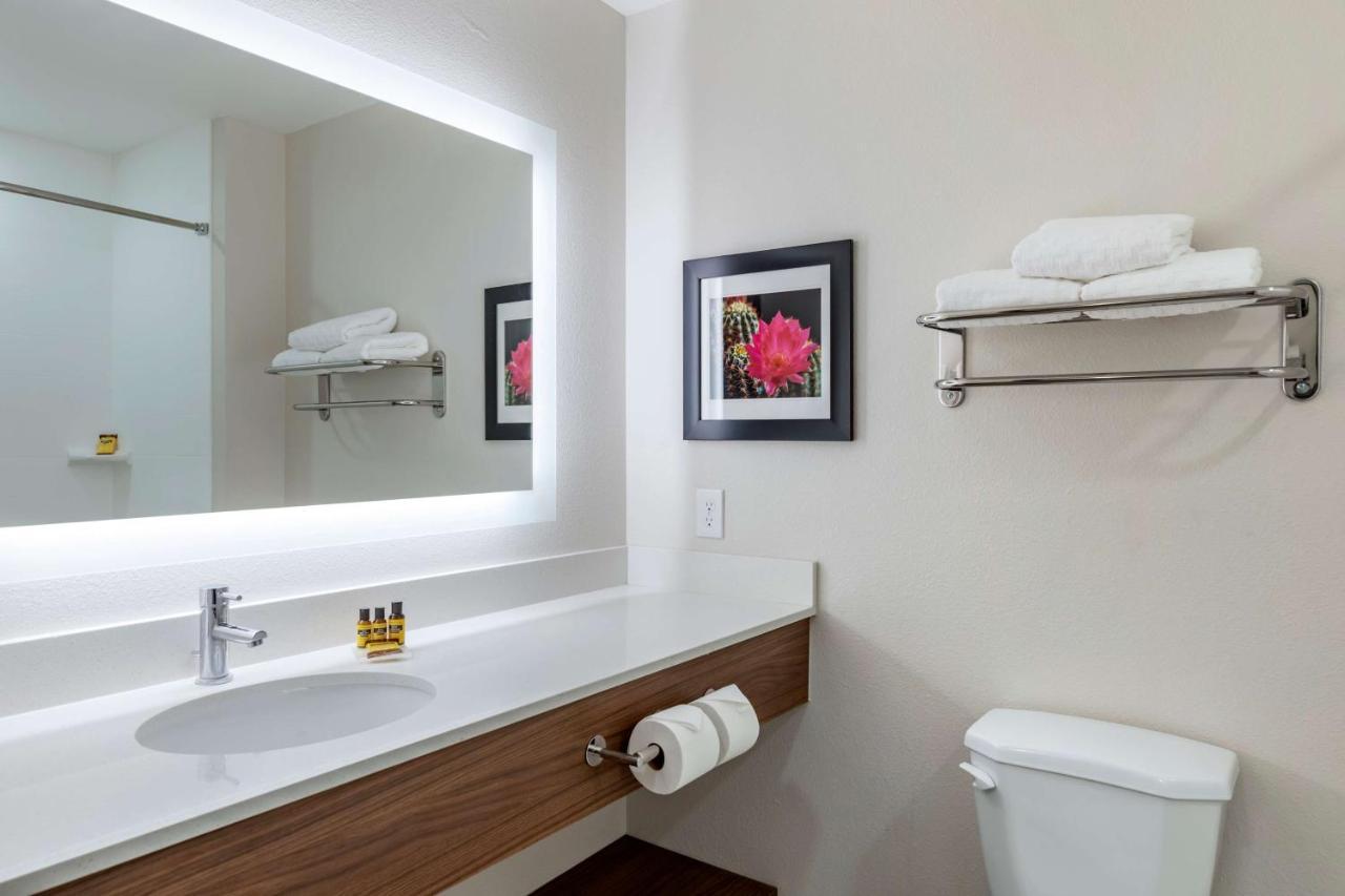 Best Western Plus Coachella Valley Inn & Suites Cathedral City Zewnętrze zdjęcie