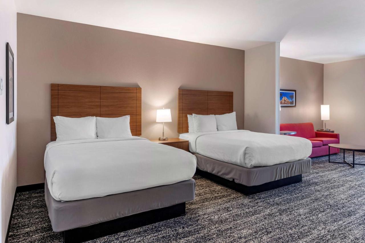 Best Western Plus Coachella Valley Inn & Suites Cathedral City Zewnętrze zdjęcie