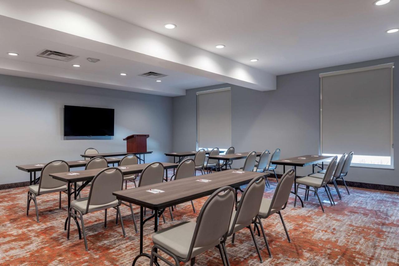 Best Western Plus Coachella Valley Inn & Suites Cathedral City Zewnętrze zdjęcie